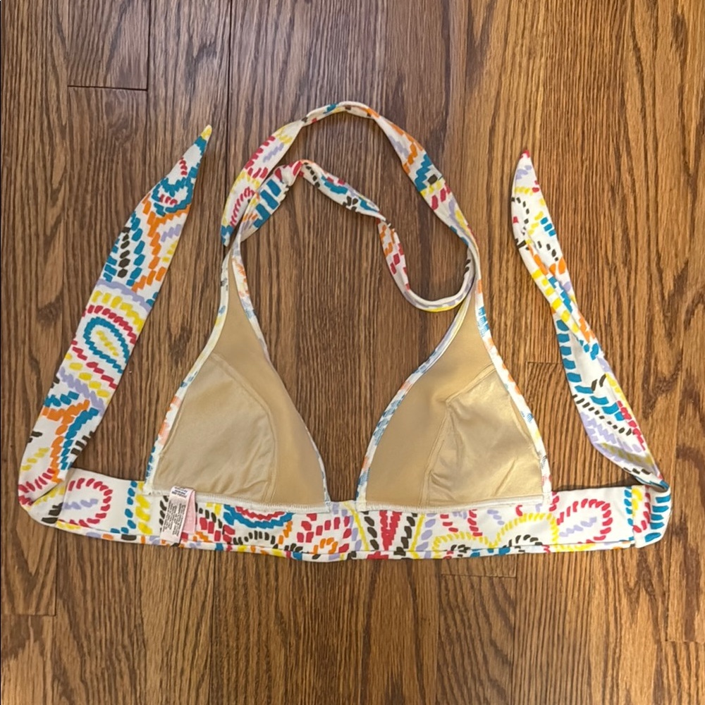 Colorful Patterned Bikini Set - Picture 6 of 7